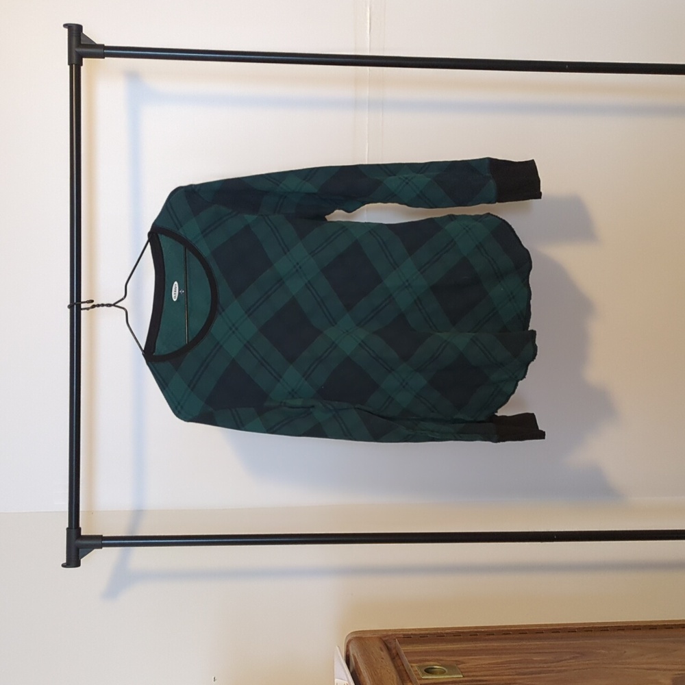 Old navy waffle shirt